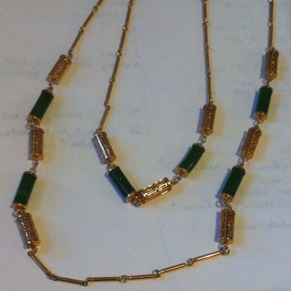 Vintage Sarah Coventry 2 necklace set